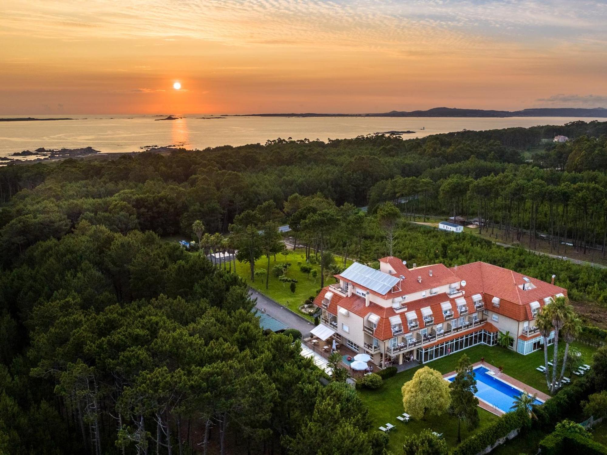 Hotel Spa Atlantico San Vicente Do Mar Ngoại thất bức ảnh